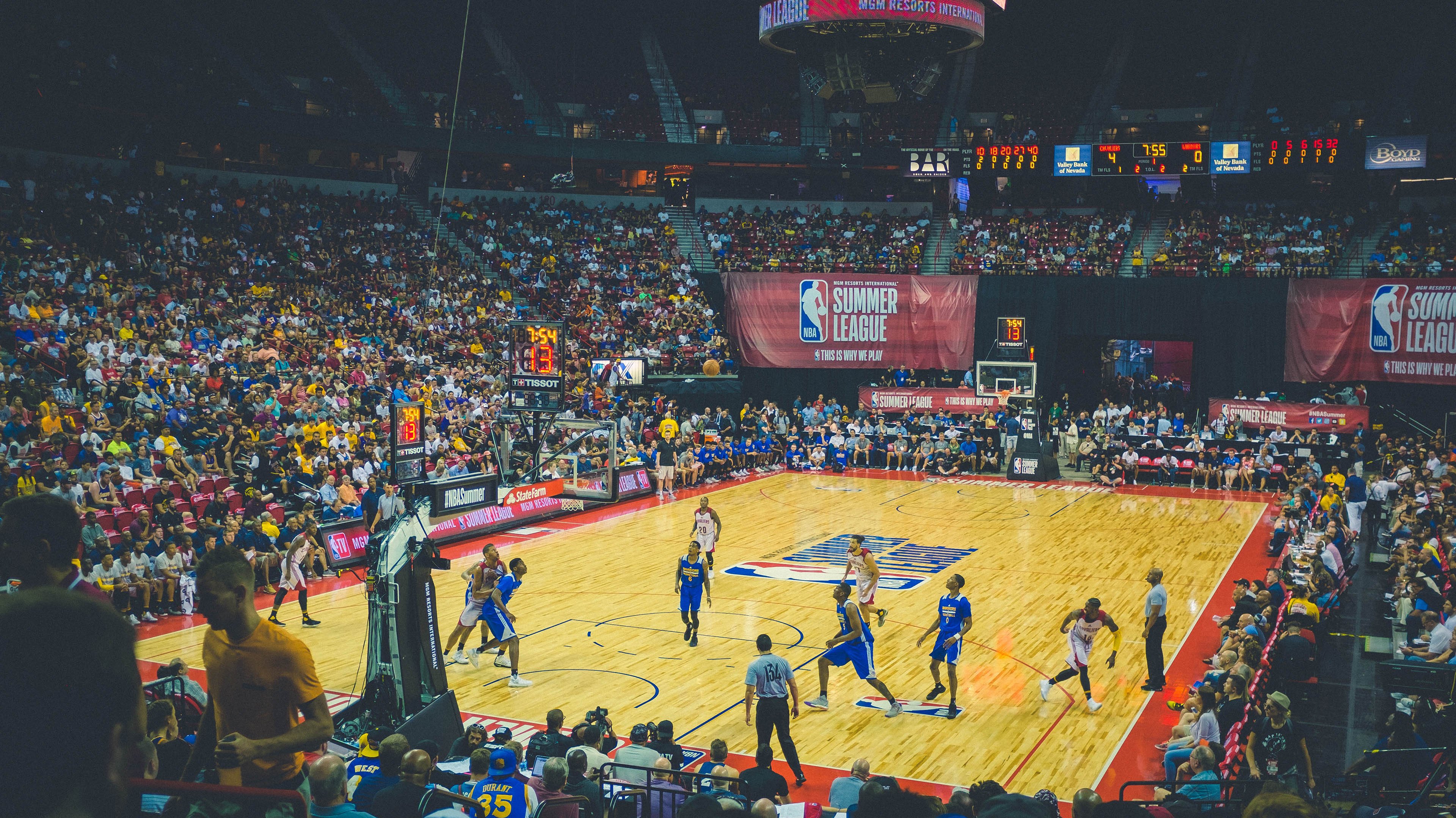 塔图姆惊天逆转独行侠！赛事规则更新成赛后焦点，塔图姆压哨逆转引争议！新版赛事规则赛后成焦点